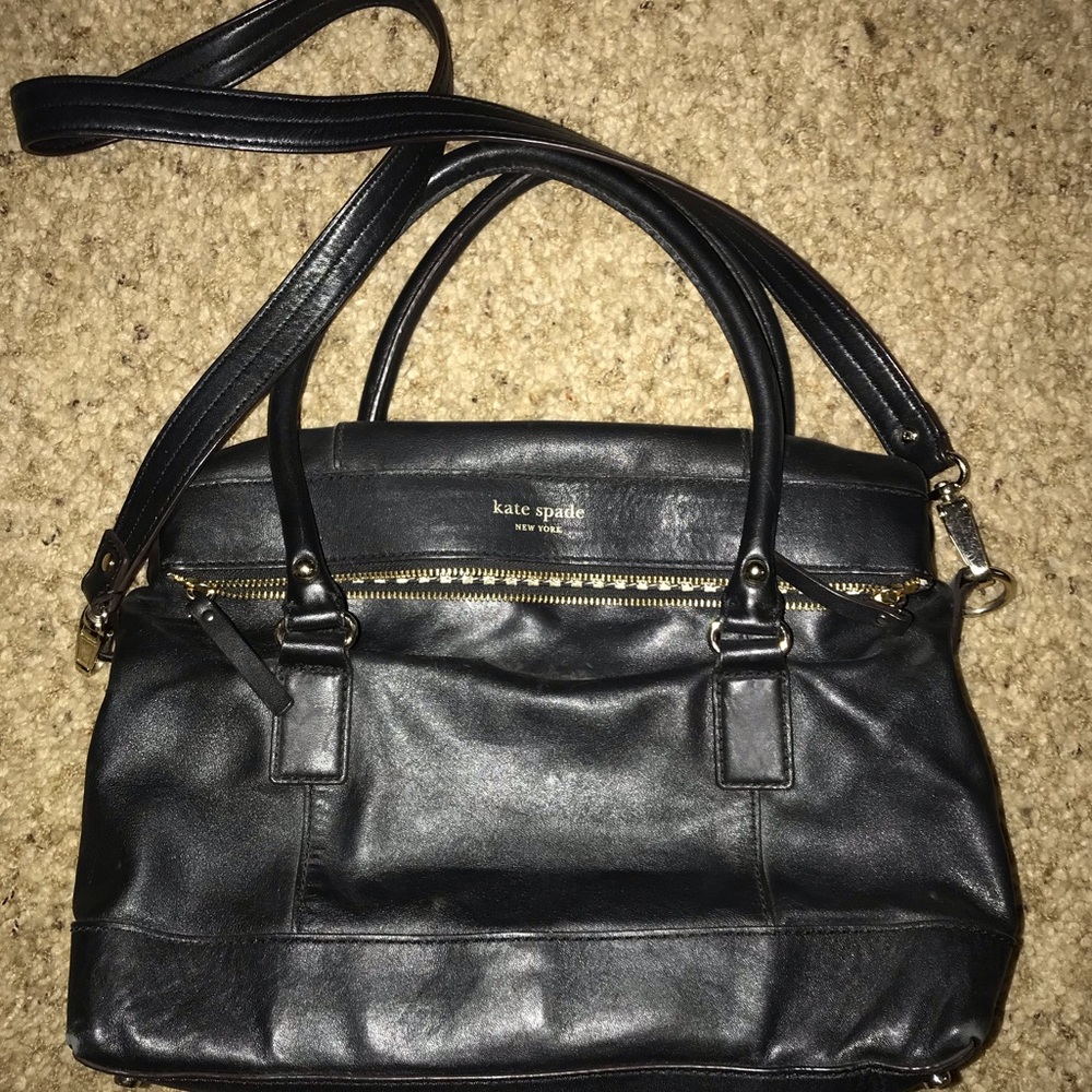 Black Kate Spade purse